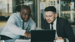 Entenda como a mentoria empresarial torna sua empresa independente do dono.